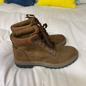 Size 7 timberland Nubuck boots